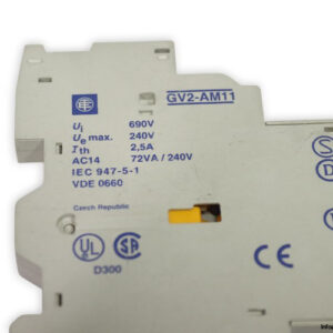 telemecanique-GV2-AM11-auxiliary-contact-block-(used)-2