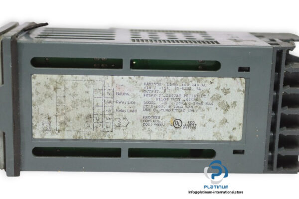eurotherm-2216E-temperature-controller-(used)-2