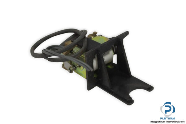 bticino-6MEV-undervoltage-relay-module-(new)