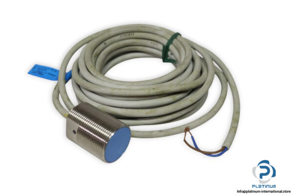 yamatake-honeywell-FL7M-10J6D-EL05-proximity-switch-(used)