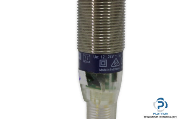 telemecanique-XUB1BPBNM12-photoelectric-sensor-(new)-2