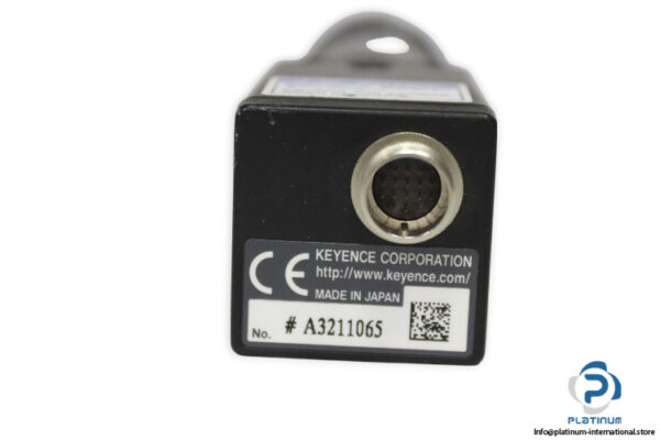 keyence-CV-200M-_-CCD-digital-camera-with-lens-(new)-2