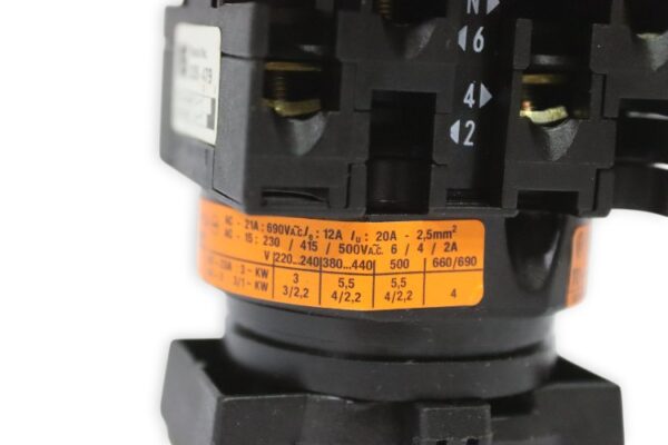 rs-T0-2-8293-door-interlocked-isolator-switch-(new)-4