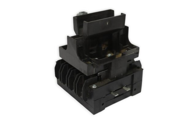 watford_hubbell-UFS32-switch-disconnector-fuse-(new)