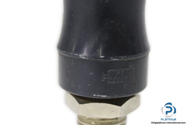 bosch-0-820-406-001-manual-valve-(used)-2