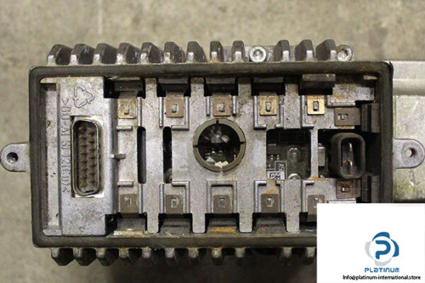 siemens-1p-6sn2155-0aa21-1ba1-brushless-servo-motor-with-simodrive-posmo-2