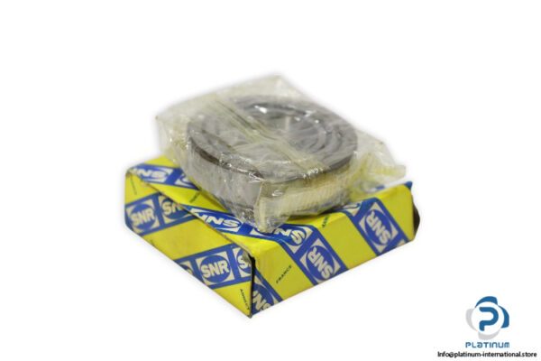 snr-10R.32005.V.C12UA-tapered-roller-bearing-new-carton