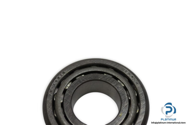 riv-01_02_4210-tapered-roller-bearing-new-carton-1