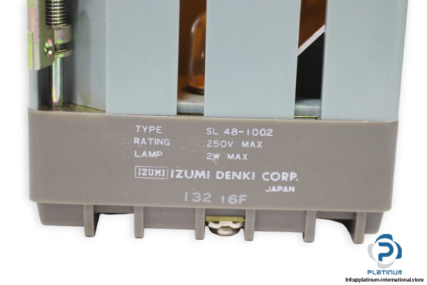 izumi-SL48-1002-square-light-new-1