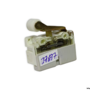 telemecanique-XC1ZP2205-limit-switch-contact-new