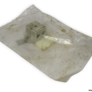 rs-425-853-terminal-block-new