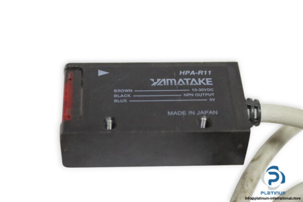 yamatake-HPA-R11-photoelectric-microswitch-sensor-used-3