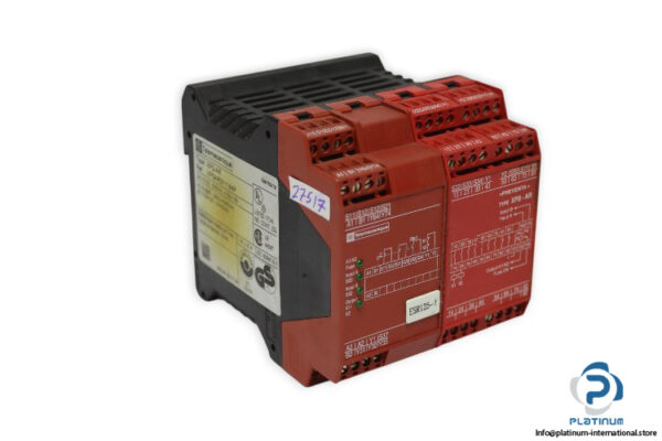 telemecanique-XPSAR311144P-emergency-stop-(used)