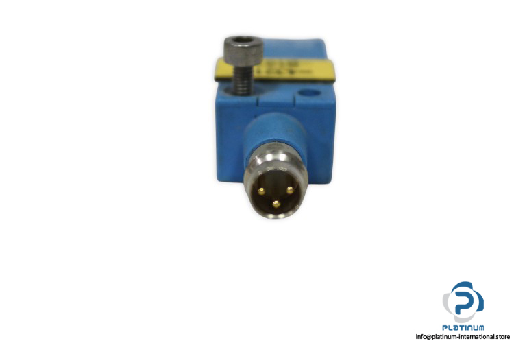 sick-WT4-2P330-photoelectric-proximity-sensor-(used)