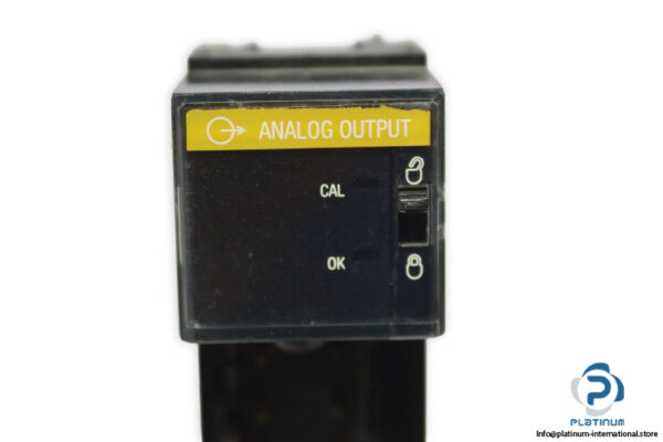 allen-bradley-1756-OF8-A-analog-output-module-(used)-2
