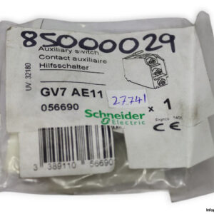 schneider-GV7-AE11-auxiliary-contact-block-(new)-1