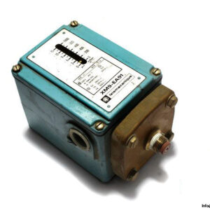 telemecanique-XM9-EA91-vacuum-switch