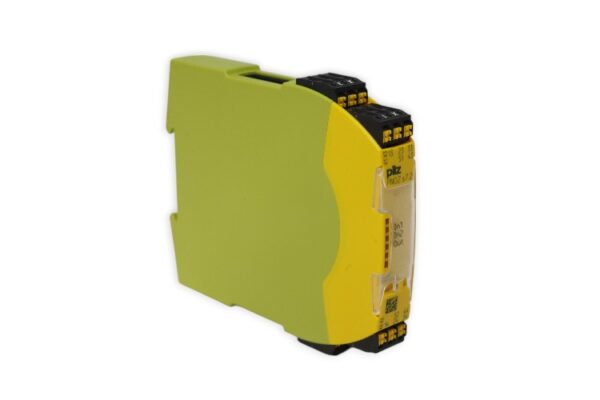 pilz-PNOZ-S7.2-C-24VDC-4-N_O-1-N_C-EXPAND-contact-expansion-module-(new)