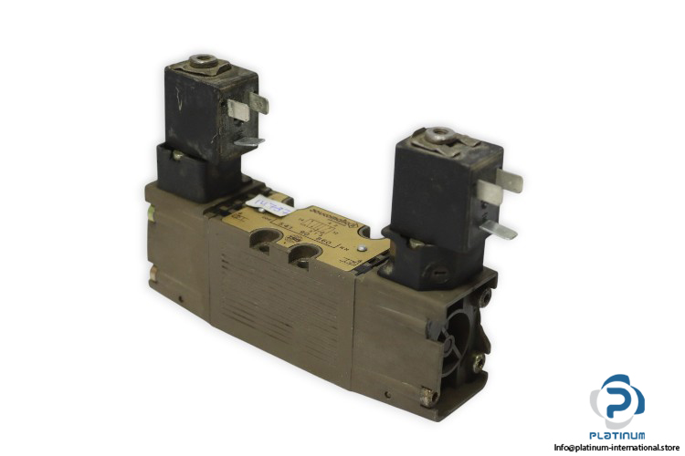 joucomatic-541-90-860-double-solenoid-valve-(used)