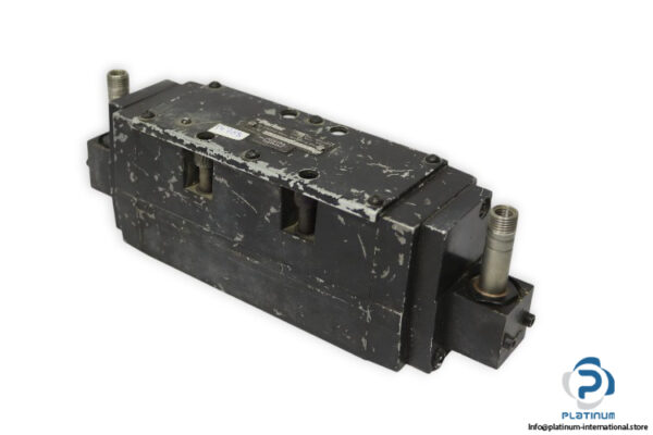 parker-E4520AD31AAAA83S-air-control-valve-(used)