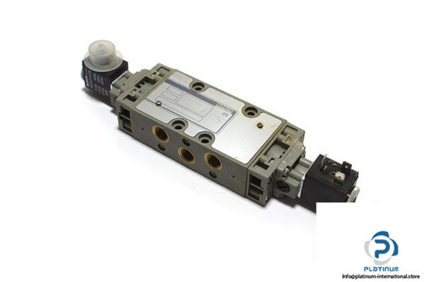 Bosch-0-820-015-801-solenoid-valve