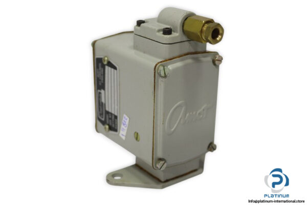amot-control-4140CK1B11AAO0-EE-pressure-switch-(new)