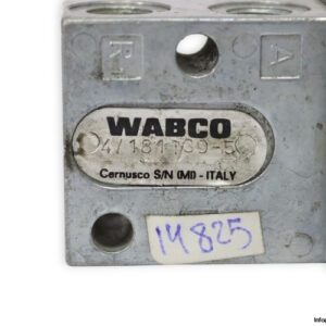 wabco-4_1811_39-50-pneumatic-valve-(used)-1