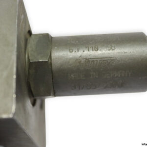flutec-DSV-10-EY-4.1_1_1T160-safety-block-used-3