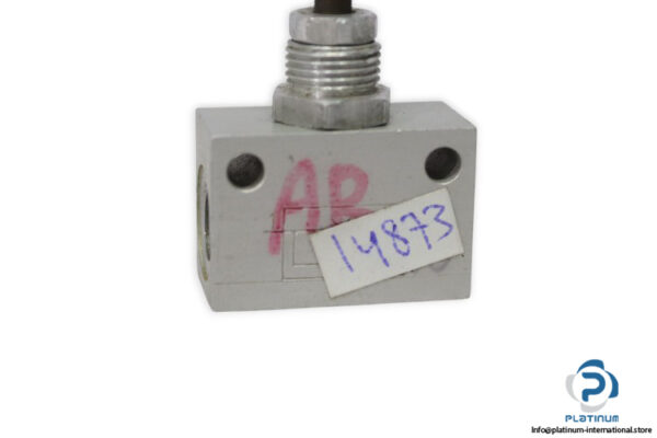 hoerbiger-DRV-1_8-one-way-flow-control-valve-used-1