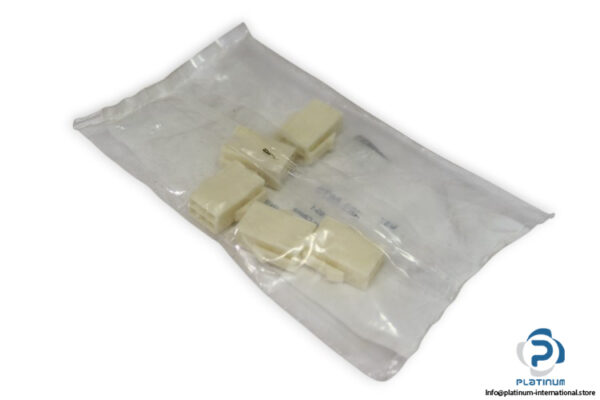 483-8679-connector-(new)