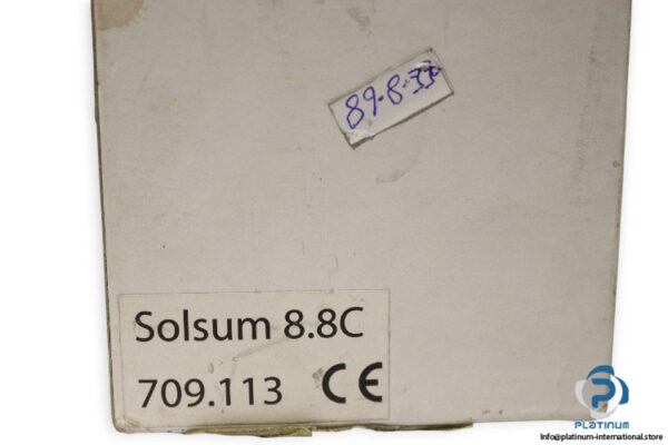 steca-SOLSUM-8.8C-solar-charge-controller-(new)-3