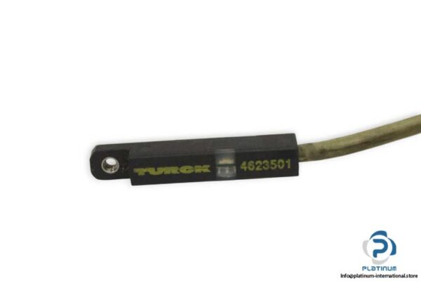 turck-4623501-magnetic-sensor-(used)-2