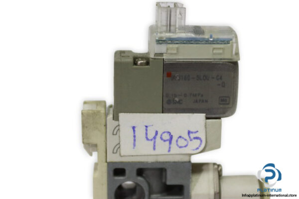 smc-SY3160-5LOU-C4-Q-5-port-solenoid-valve-(used)-1
