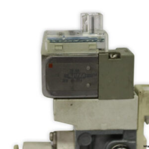 smc-SY3160-5LOU-C4-Q-5-port-solenoid-valve-(used)-2