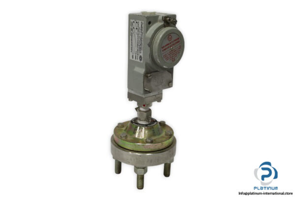 cella-PCA2M3-pressure-switch-(new)