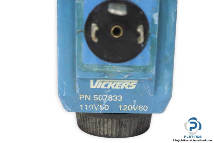 vickers-DG4V-3-20VM-U-B6-60-solenoid-valve-used-1