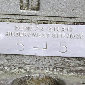 denison-D1D12-33-207-03-03-7002-V115-directional-control-valve-used-2