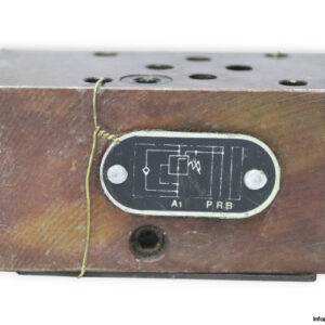 prva-petoletka-1521-10-39-hydraulic-pressure-relief-valve-used-2