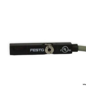 festo-SME-8M-DS-24V-K-2.5-OE-proximity-sensor-(used)-1