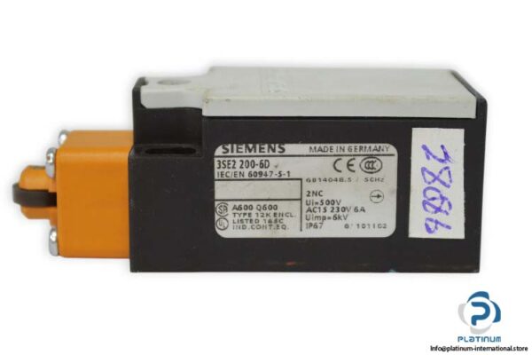 siemens-3SE2-200-6D-position-switch-(used)-2