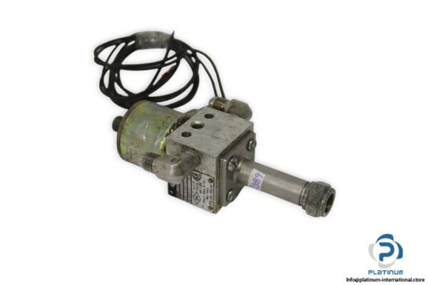 nordson-A10A-automatic-electric-spray-gun-(used)