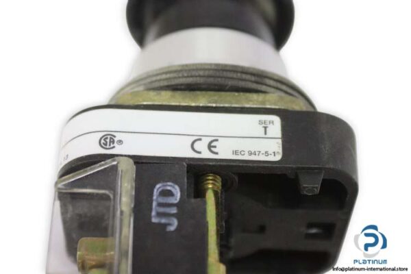 allen-bradley-800T-FXTD4-push-button-(new)-3