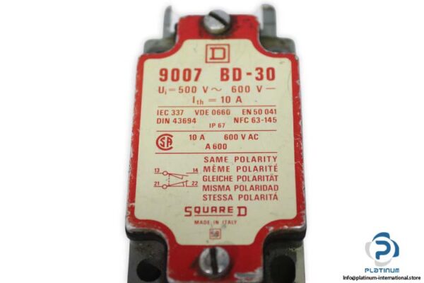 square-d-9007-BD-30-limit-switch-(used)-3