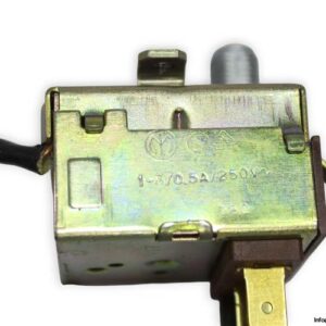 600541_4036562-thermostat-(new)-2