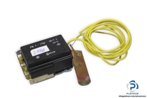 716-F-1798-thermostat-(used)
