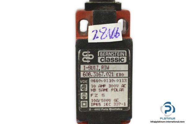 bernstein-I-SU1Z-RIW-plastic-bodied-limit-switch-(used)-1