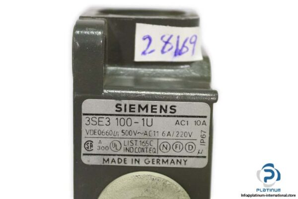 siemens-3SE3-100-1U-limit-switch-(used)-1