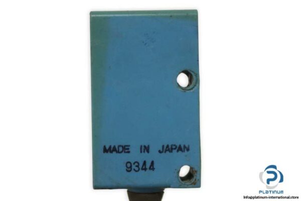 honeywell-FE7B-DHD6V-HE5-photoelectric-sensor-(used)-2