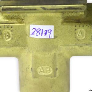 honeywell-V4044C1312-motorized-diverting-valve-(new)-1