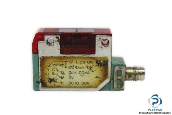 sick-WE170-P430-photoelectric-retro-reflective-sensor-(used)-1